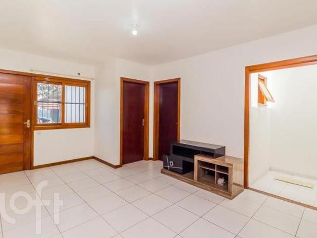 Casa à venda em Hipica com 62 m², 2 quartos, 2 vagas