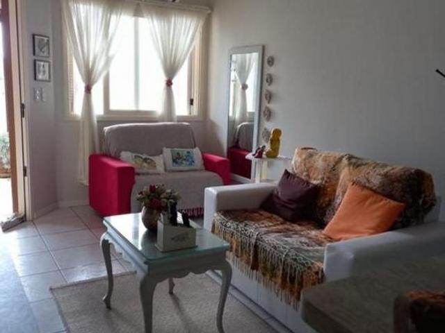 Casa à venda em Hipica com 75 m², 2 quartos, 2 vagas