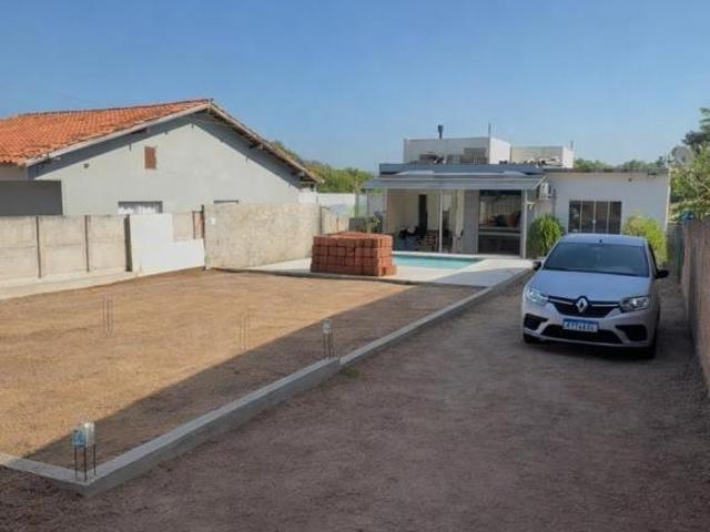 Casa à venda em Hípica
