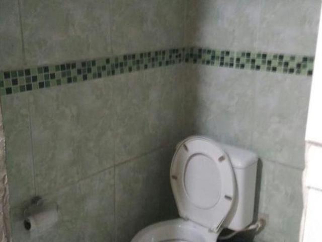 Casa à venda em Humaitá com 98 m², 2 quartos, 2 vagas