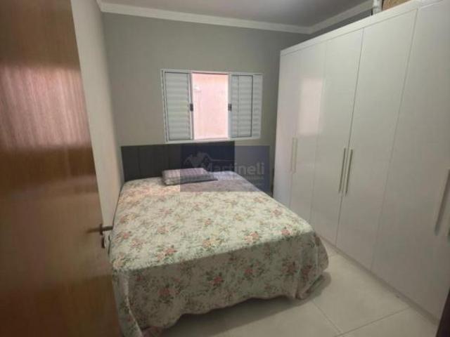 Casa à venda em Itanhaém SP, Jardim Suarão: 2 quartos, 1 suíte, 3 vagas, 80m²! Aproveite!