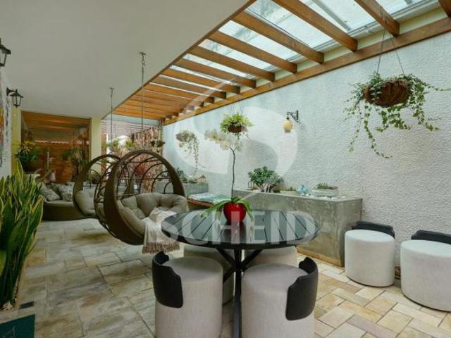 Casa à venda em Jardim Marajoara com 560m² de terreno,4 dormitórios,sendo 2 suítes