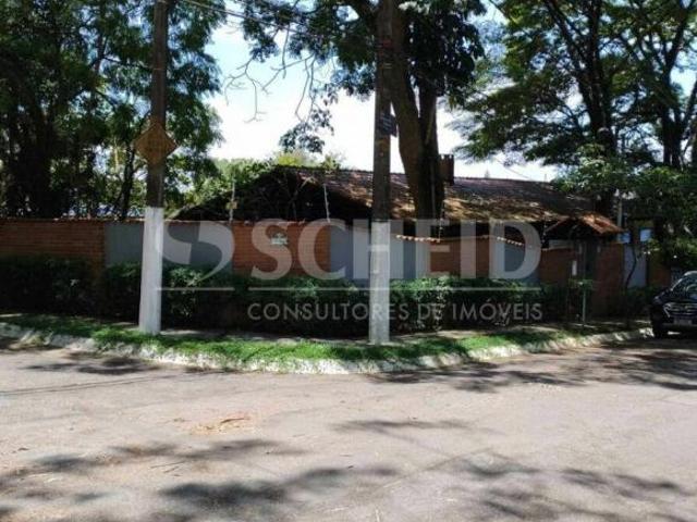 Casa à venda em Jardim Marajoara com 668m² de terreno