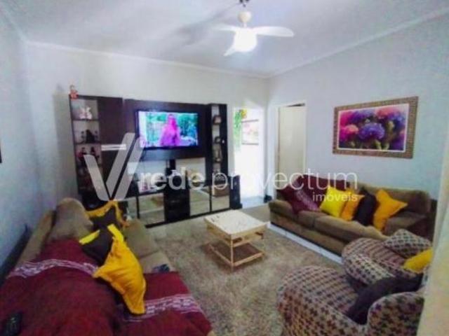 casa à venda em Jardim Amanda II