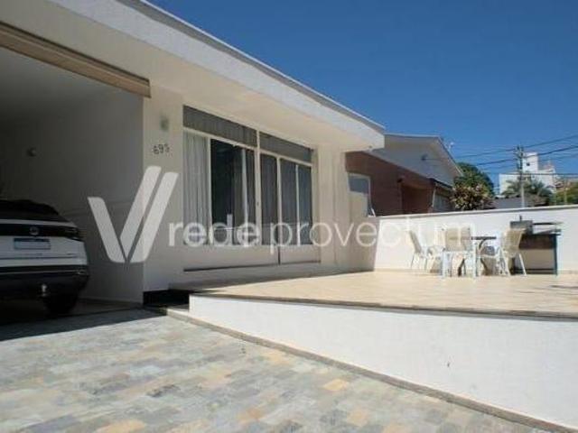 casa à venda em Jardim Chapadão