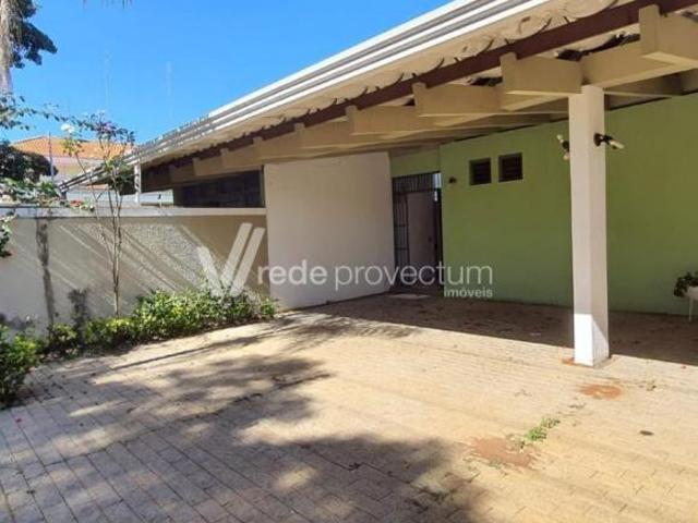 casa à venda em Jardim Chapadão