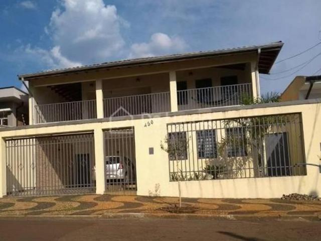 casa à venda em Jardim Chapadão