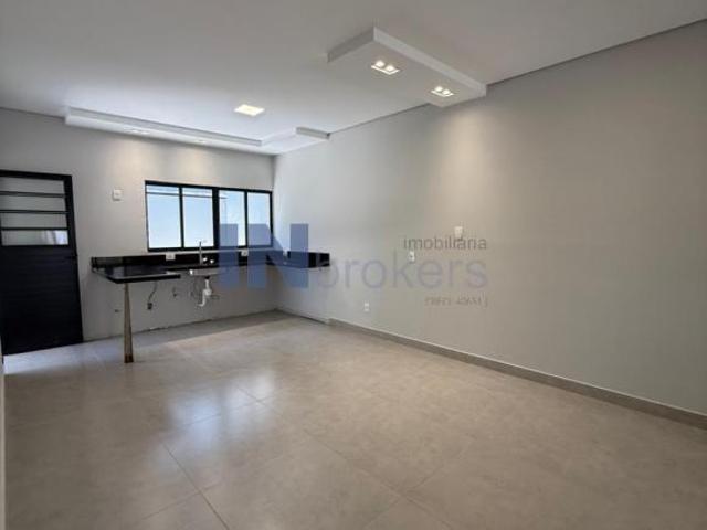 Casa à venda em Jundiaí SP, Parque Residencial Jundiaí II: 3 quartos, 2 suítes, 2 salas, 3 banheiros