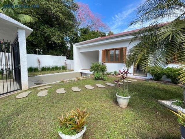 Casa à venda em Olímpica