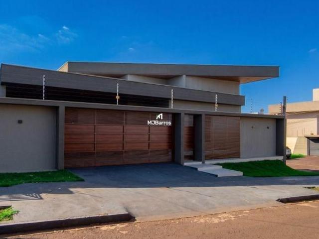 Casa à venda em localização central em Dourados MS