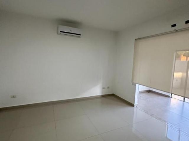 Casa à venda em Londrina, Gleba Palhano, com 6 quartos, com 330 m², Sun Lake Residence