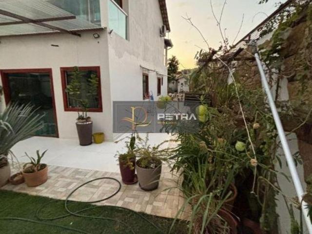 Casa à venda em Lúcio de Abreu