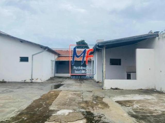 Casa à venda em Mococa SP, com 3 quartos 1 suíte, 2 salas de estar, cozinha, lavanderia 113 m² a