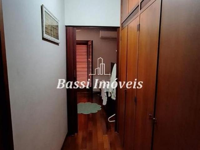 Casa à venda em Mogi Mirim SP, bairro Santa Cruz, 3 quartos, 1 suíte, 2 salas, 2 banheiros
