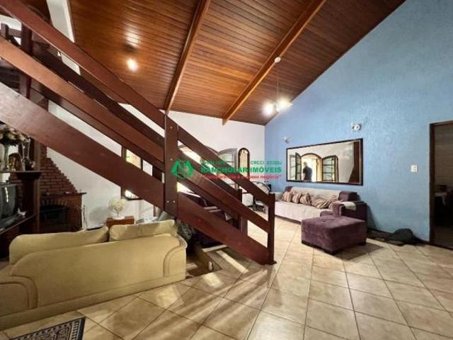 Casa à venda em Monte Catine