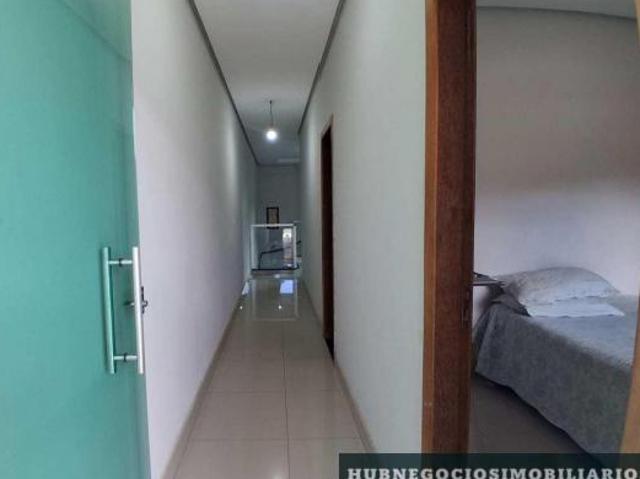 Casa à venda em Montes Claros, Conjunto Joaquim Costa, com 2 quartos
