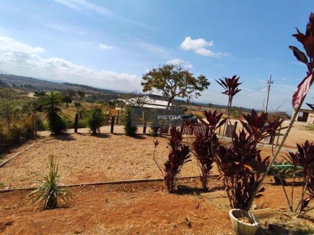 Casa à venda em Mateus Leme