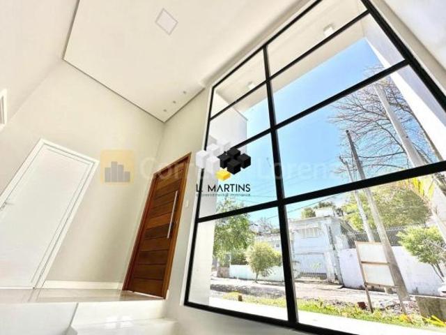Casa à venda em Novo Hamburgo Bairro Guarani 3 Dormitórios