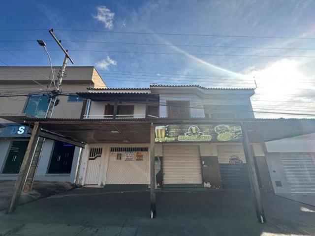 Casa à venda em Nepomuceno, no bairro Marciolândia