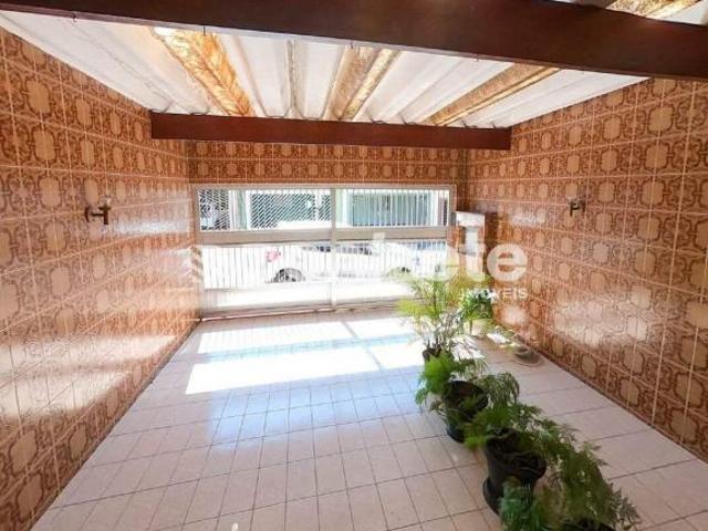Casa à Venda em São Bernardo do Campo com 250m² privativos por R$ 850 mil