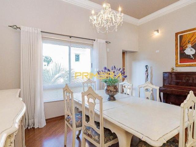 Casa à venda em São João