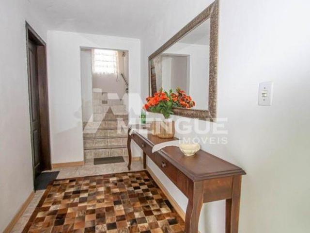 Casa à venda em São João