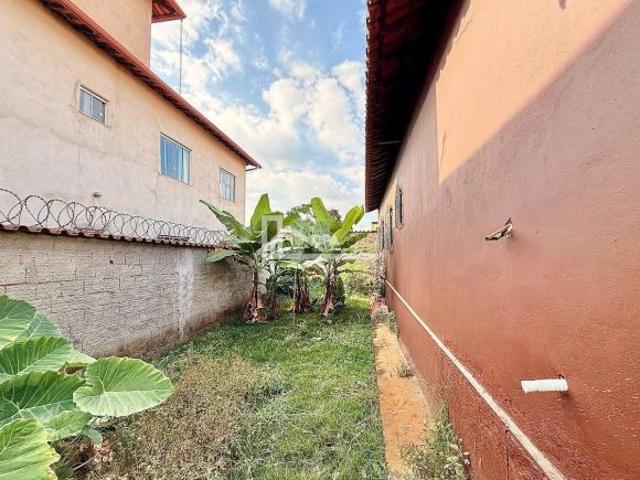 Casa à venda em São João Batista