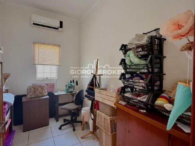 Casa à venda em São José do Rio Preto SP: 3 quartos, 2 suítes, 1 sala, 4 banheiros, 4 vagas, 227,60