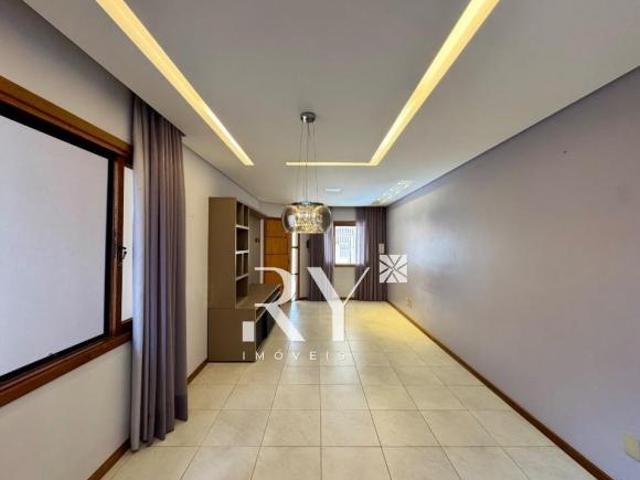 Casa à venda em São José dos Campos Bosque dos Eucaliptos: 3 quartos, 1 suíte, 2 salas, 3 banheiro