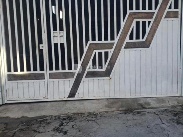 Casa à venda em São José dos Campos, Jardim Colonial, com 3 quartos, com 125 m²