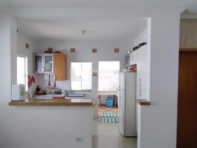 Casa à venda em São José dos Campos, Jardim Oriente, com 3 quartos, com 120 m²
