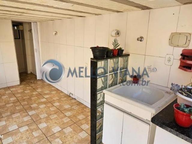 Casa à venda em São Lourenço MG, Residencial Rio Verde II: 2 quartos, 1 suíte, 2 salas, 4 banheiros