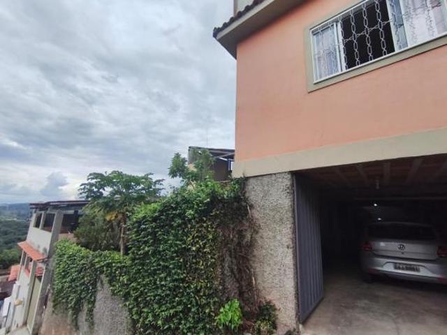 Casa à venda em São Lourenço