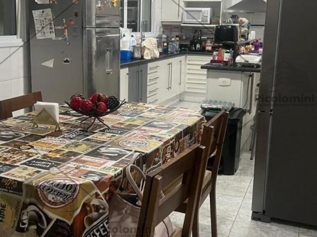 Casa à venda em São Paulo SP, no Jardim Independência: 3 quartos, 2 suítes, 2 salas, 5 banheiros, 3