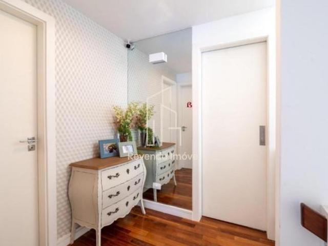 Casa à venda em São Paulo SP, Jardim Colombo: 4 quartos, 2 suítes, 5 banheiros