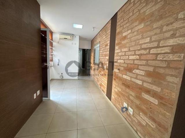 Casa à Venda em Sorocaba SP, 3 quartos, 1 suíte, 2 salas, 2 banheiros, 2 vagas de garagem, 254,82 m²