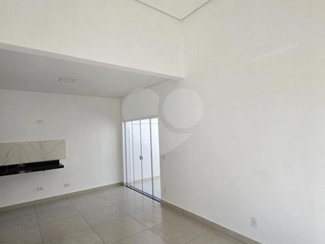 Casa à venda em Saltinho/SP