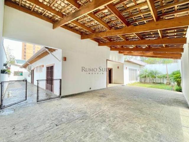Casa à venda em Santo Amaro
