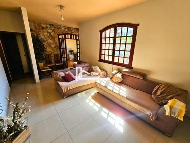Casa à venda em Santa Amélia