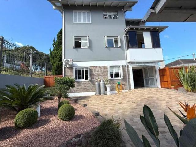 Casa à venda em Santa Rita