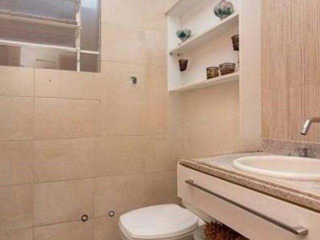 Casa à venda em Santana com 242 m², 4 quartos, 1 suíte, 2 vagas
