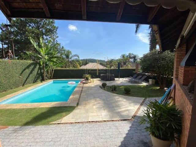 Casa à venda em Santana de Parnaíba, Alphaville, com 4 suítes, com 403 m², Resid