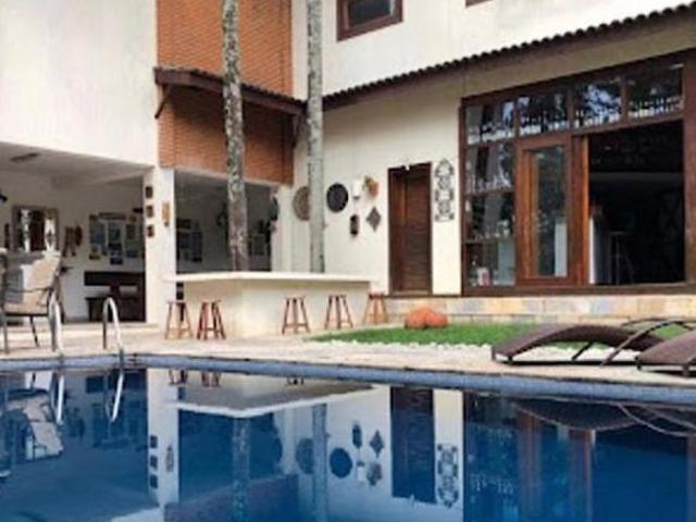 Casa à venda em Santana de Parnaíba, Alphaville, com 4 suítes, com 500 m², Resid