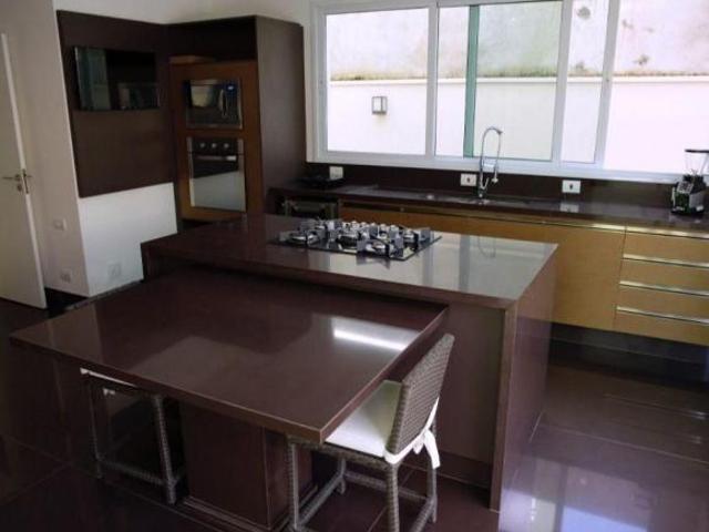 Casa à venda em Santana de Parnaíba, Alphaville, com 5 quartos, com 500 m²