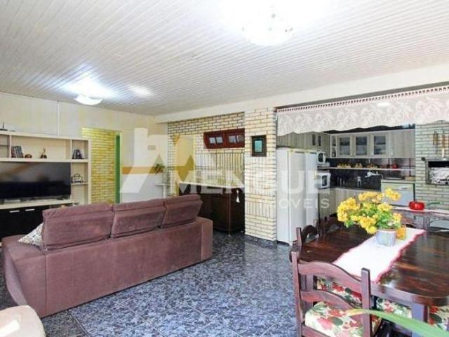 Casa à venda em Sarandi