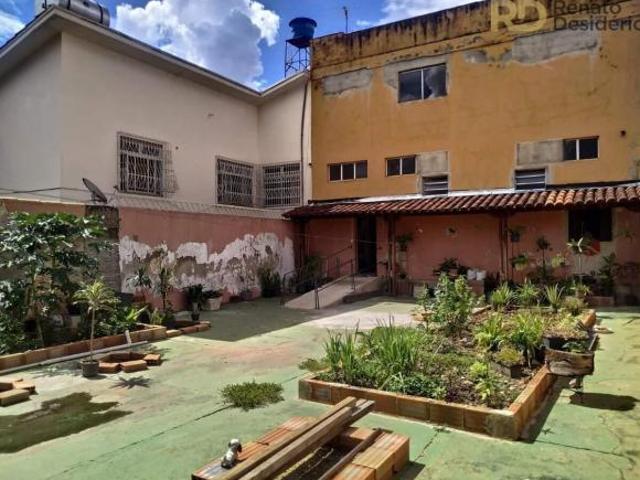 Casa à venda em Pompéia, Belo Horizonte