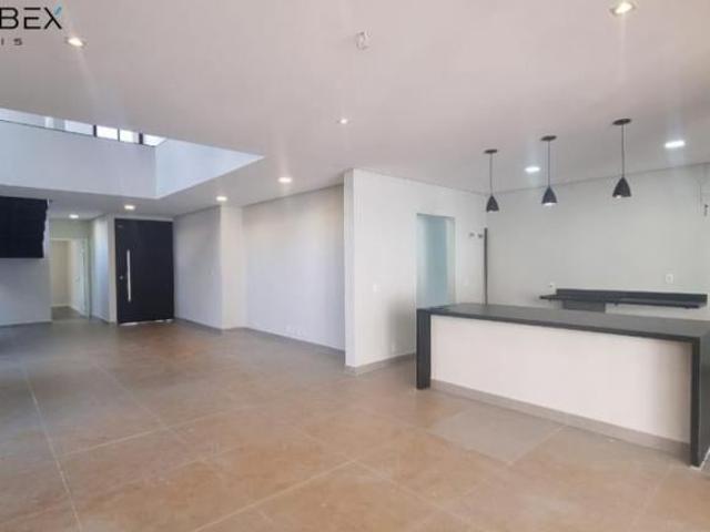 Casa à venda em Paulínia, Parque Brasil 500, com 3 suítes, com 311 m²