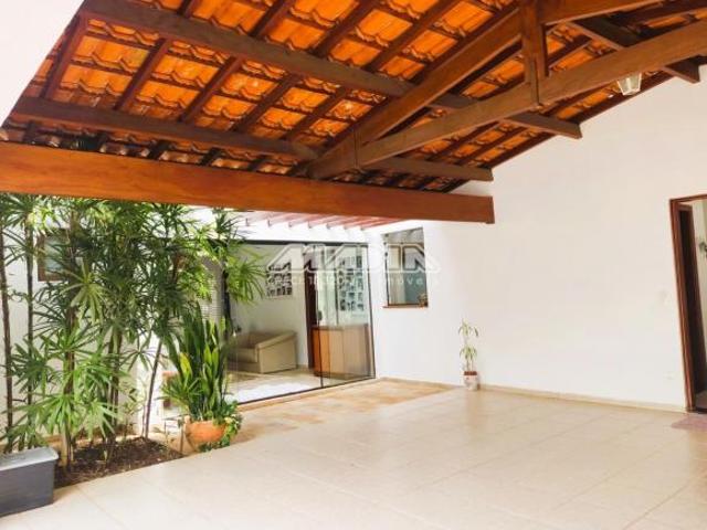 casa à venda em Parque Residencial Maison Blanche