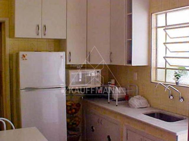 Casa à Venda em Perdizes 5 Dorms 1 Suíte, 2 Vagas 300m² A.U