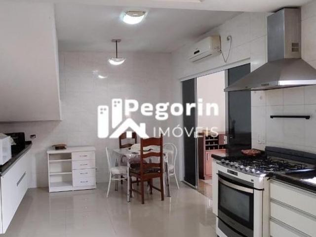 Casa à venda em Piraquara, Centro, com 4 quartos, 238,00m²